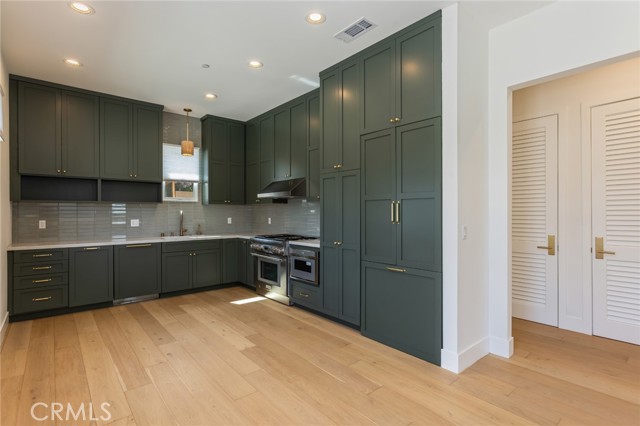 9125 Duarte Road Unit: 1/2