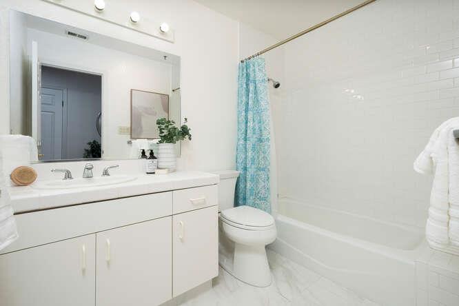30 Lorton Avenue Unit: 104
