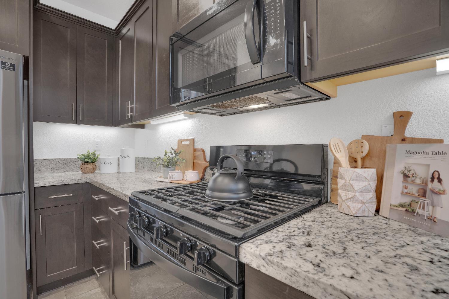 1563 Arrowbrook Court