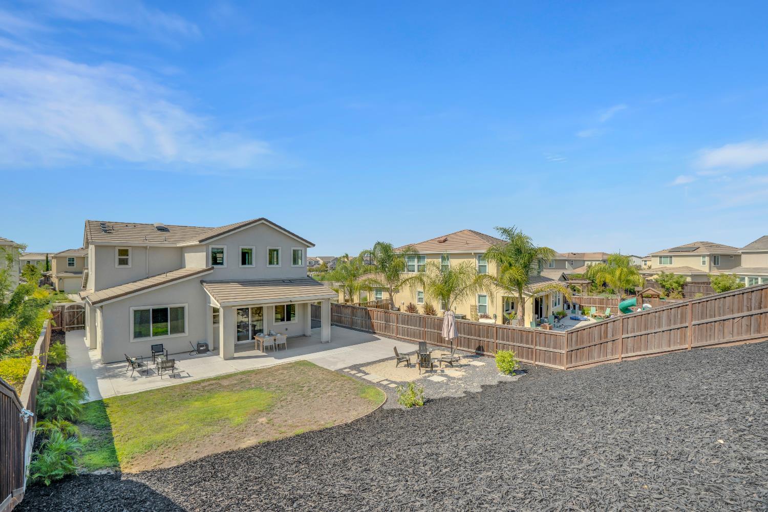 1563 Arrowbrook Court