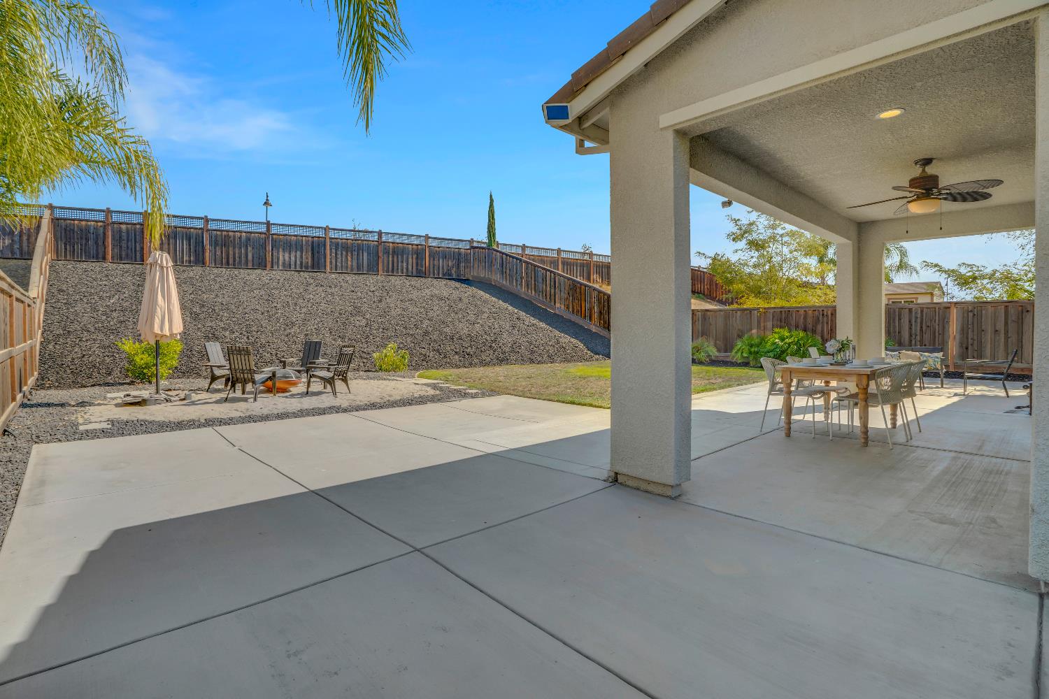 1563 Arrowbrook Court