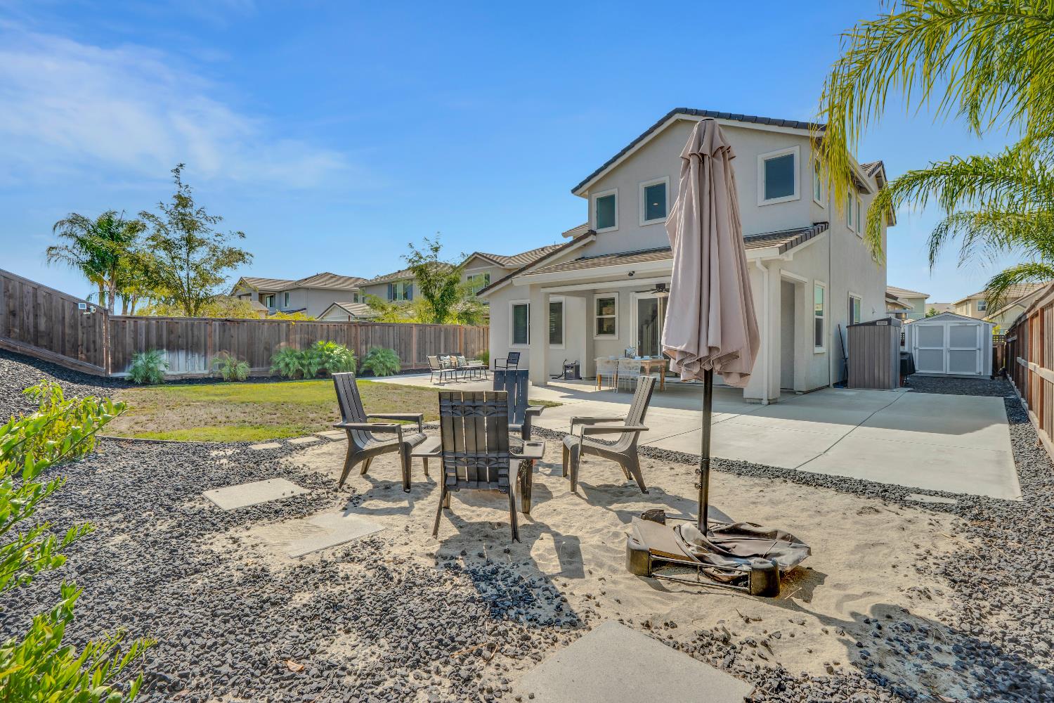 1563 Arrowbrook Court
