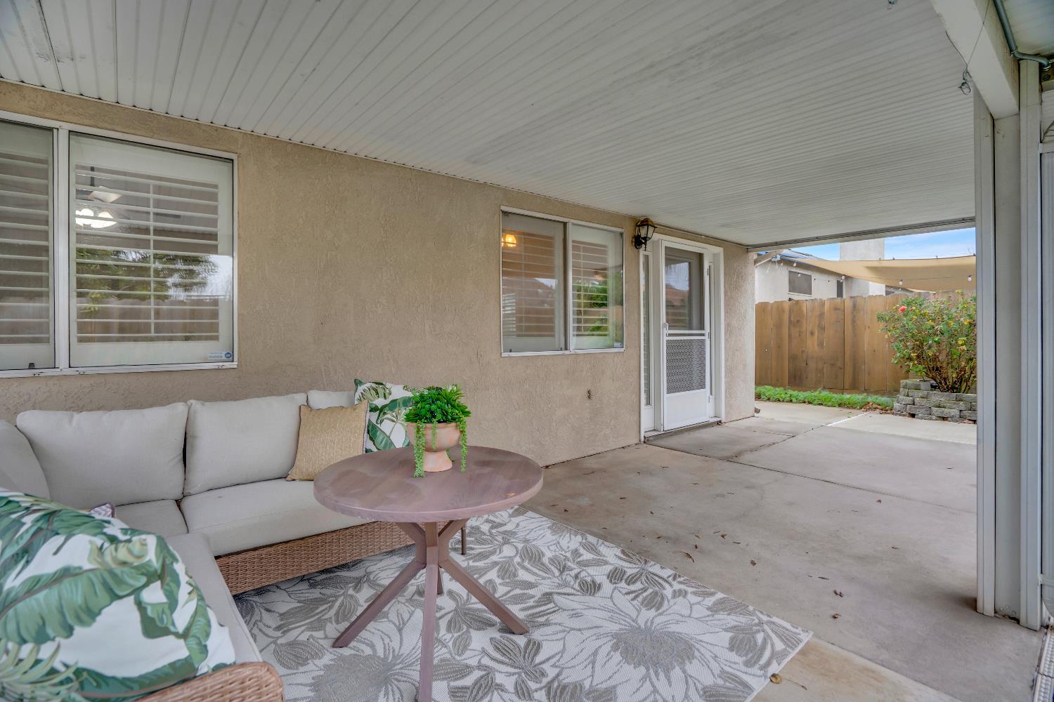 580 Shawn Vines Avenue