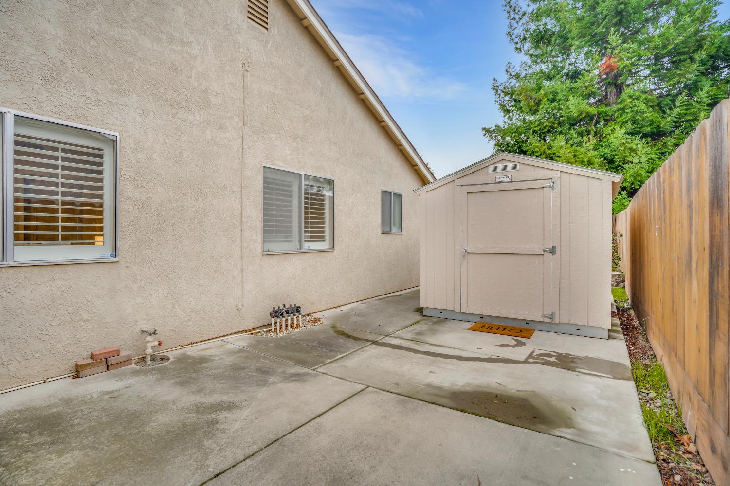 580 Shawn Vines Avenue