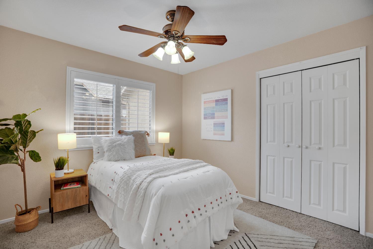 580 Shawn Vines Avenue