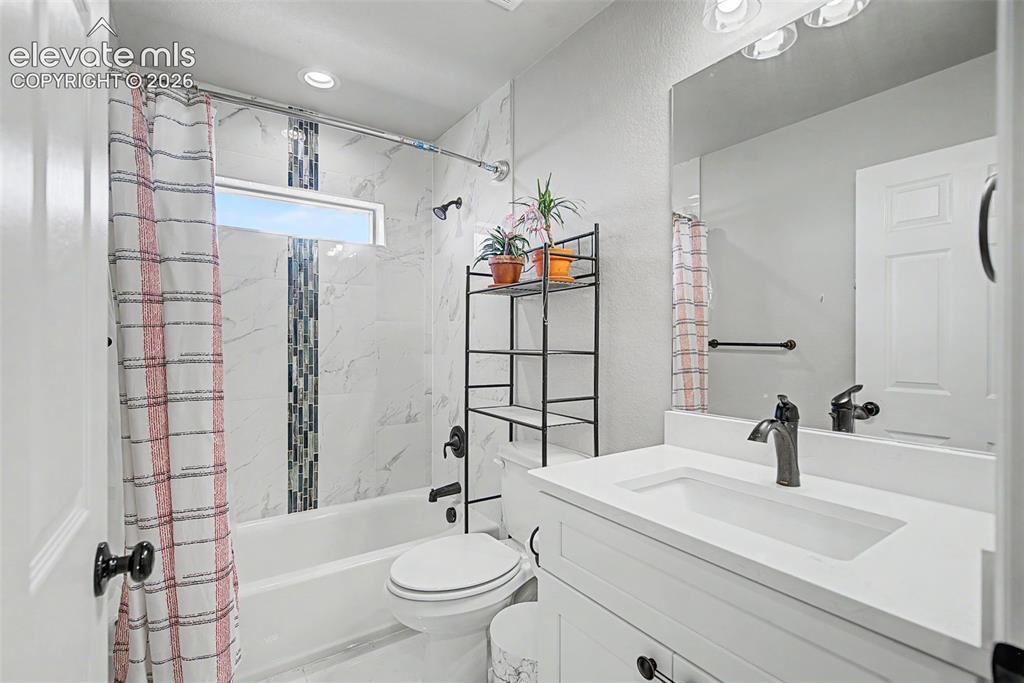 1025 Dalton Brothers Drive