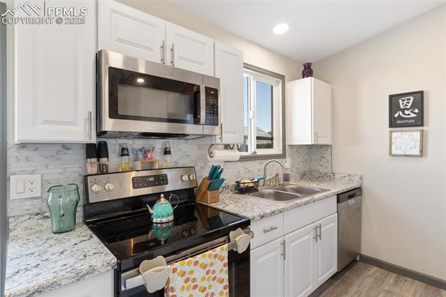 4957 Wineskin Circle