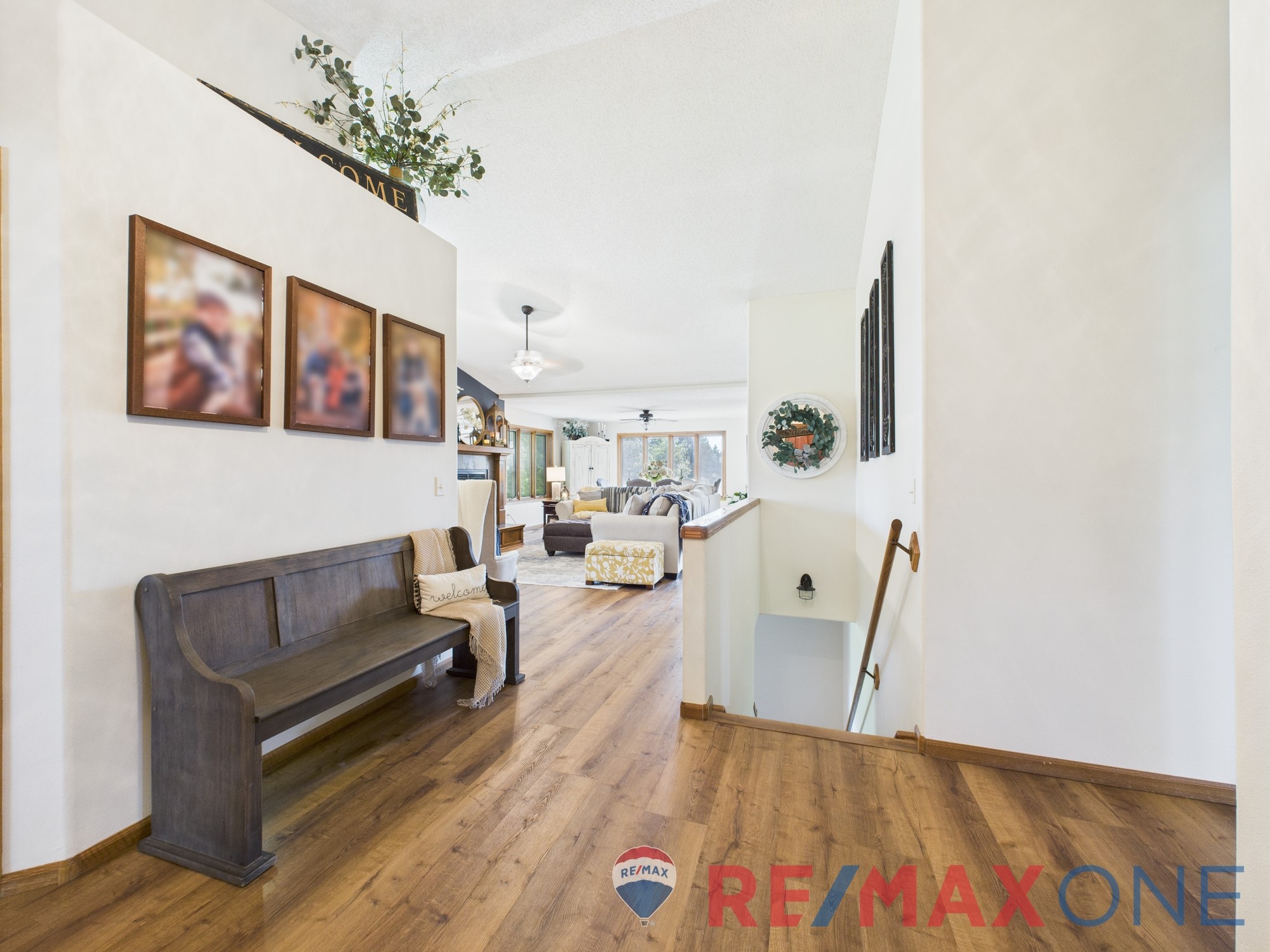 1702 Grandview Drive East