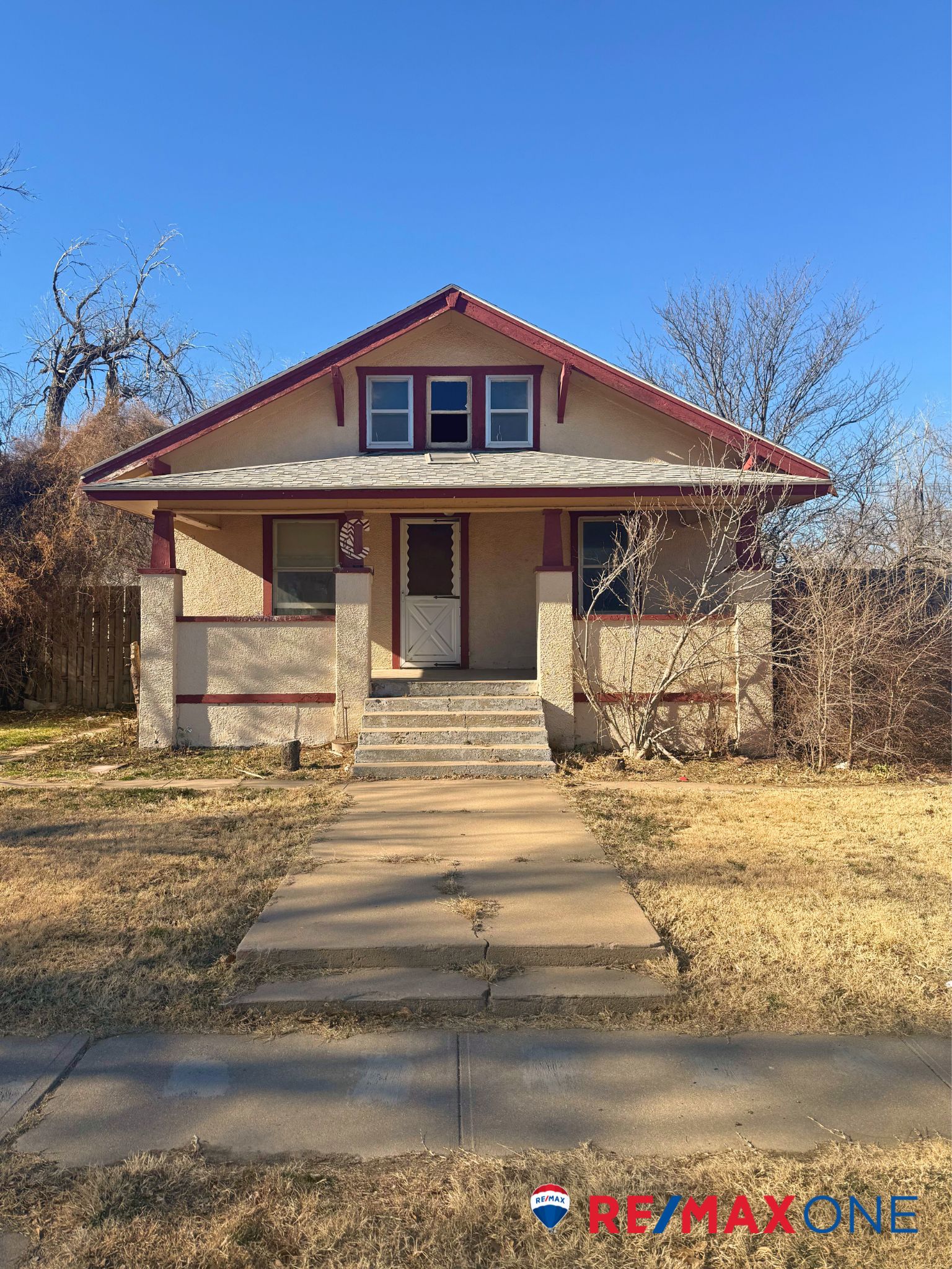 1605 North Main Street