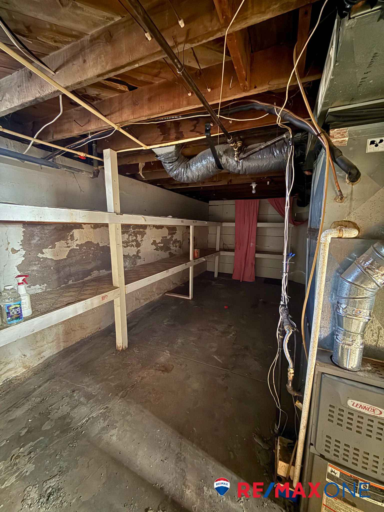 1605 North Main Street