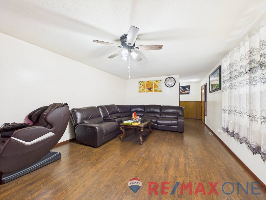 1107 East Hamline Street