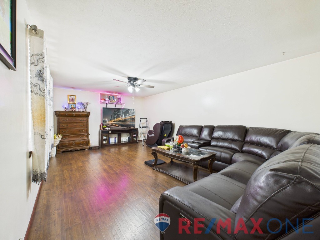 1107 East Hamline Street