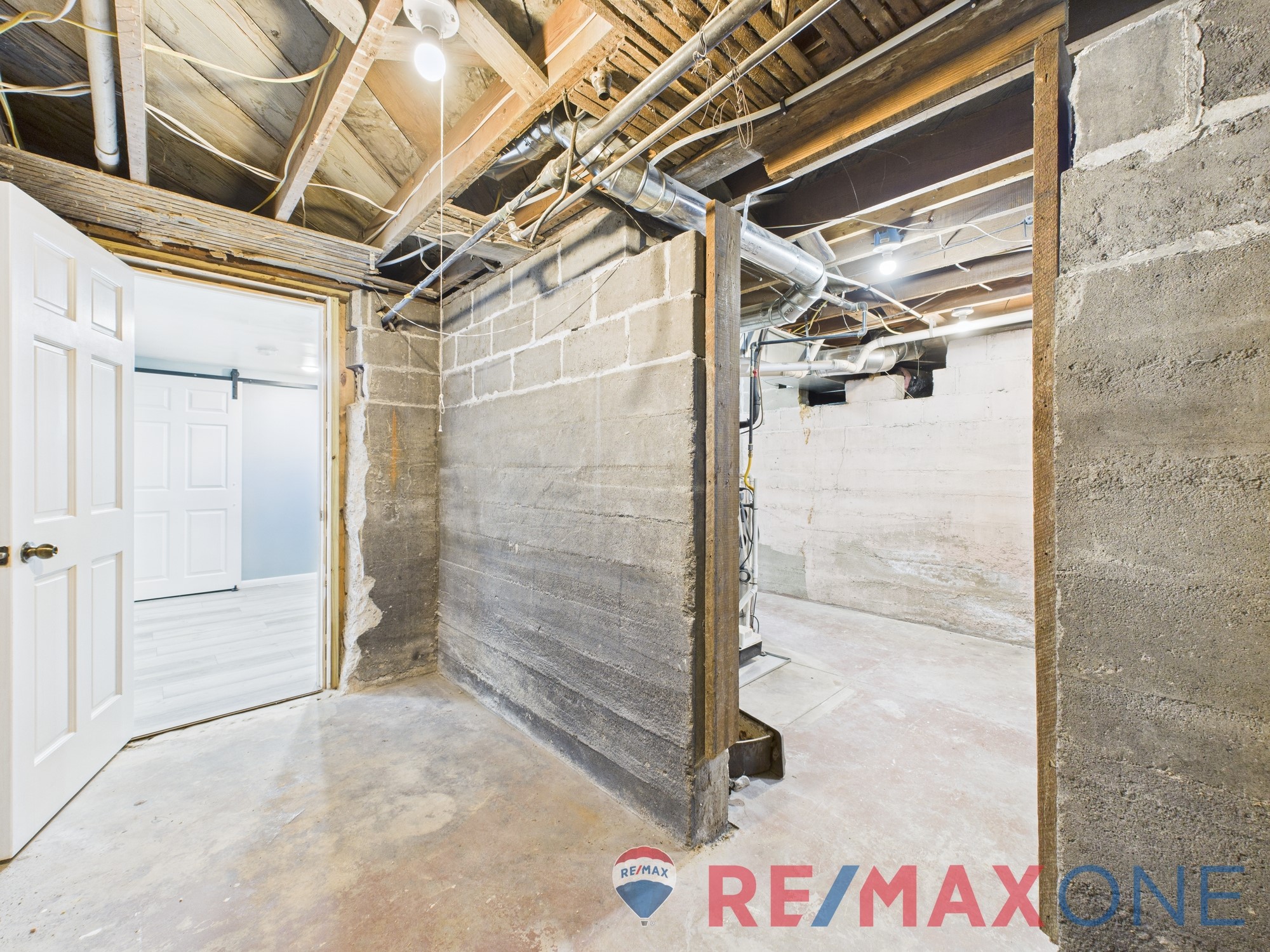 306 North 6th Street