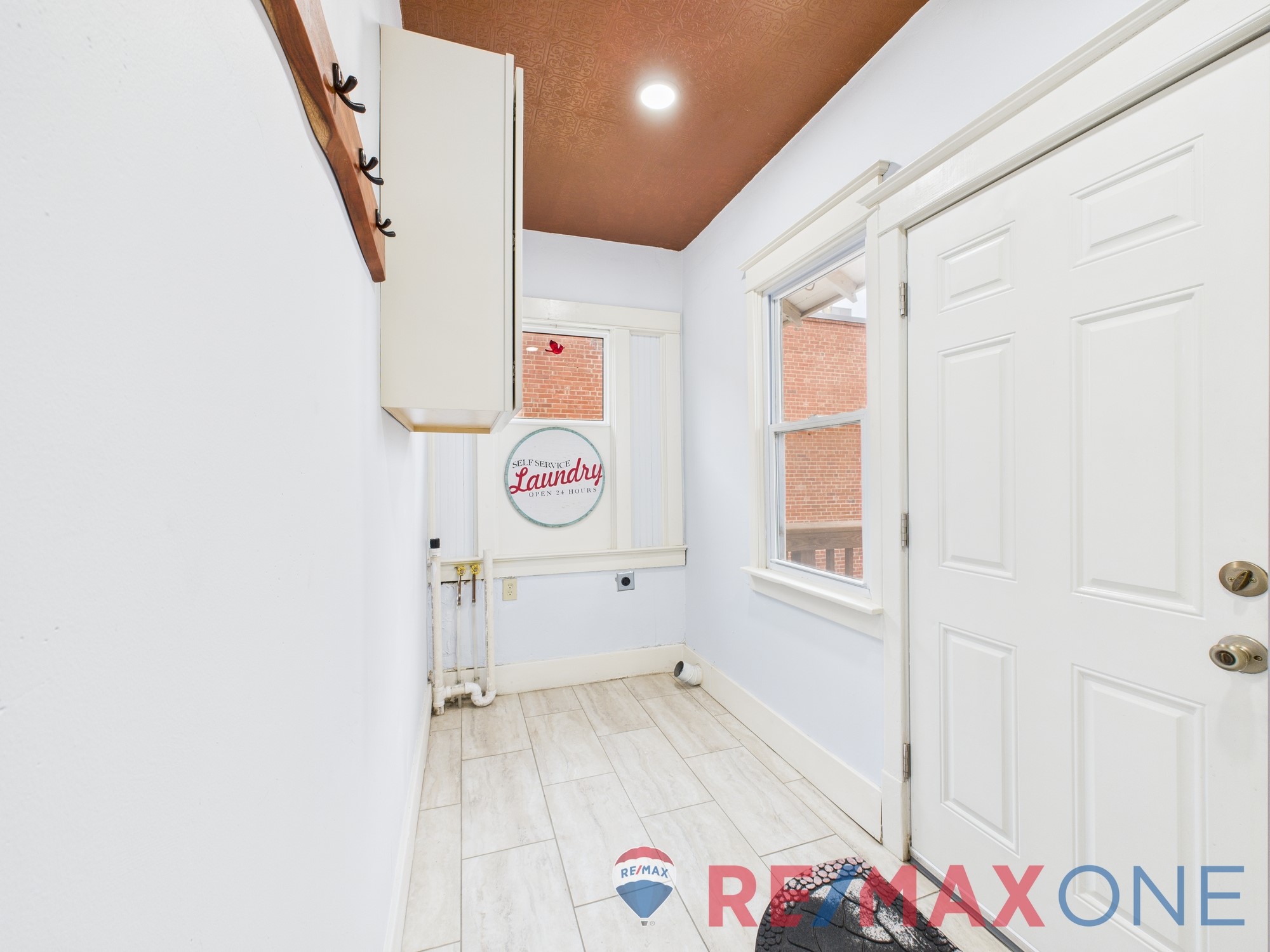 306 North 6th Street