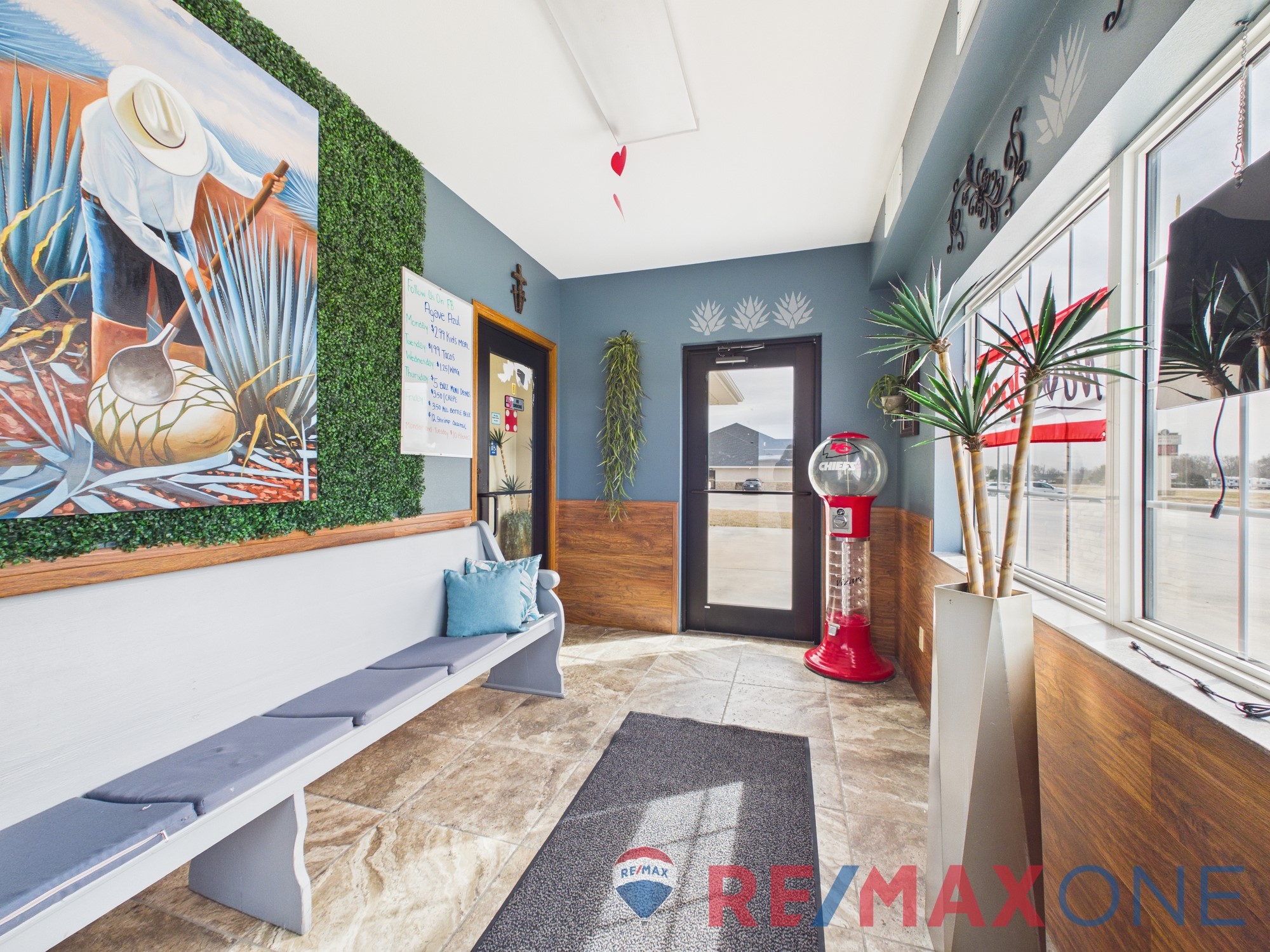 1104 East Oklahoma Avenue