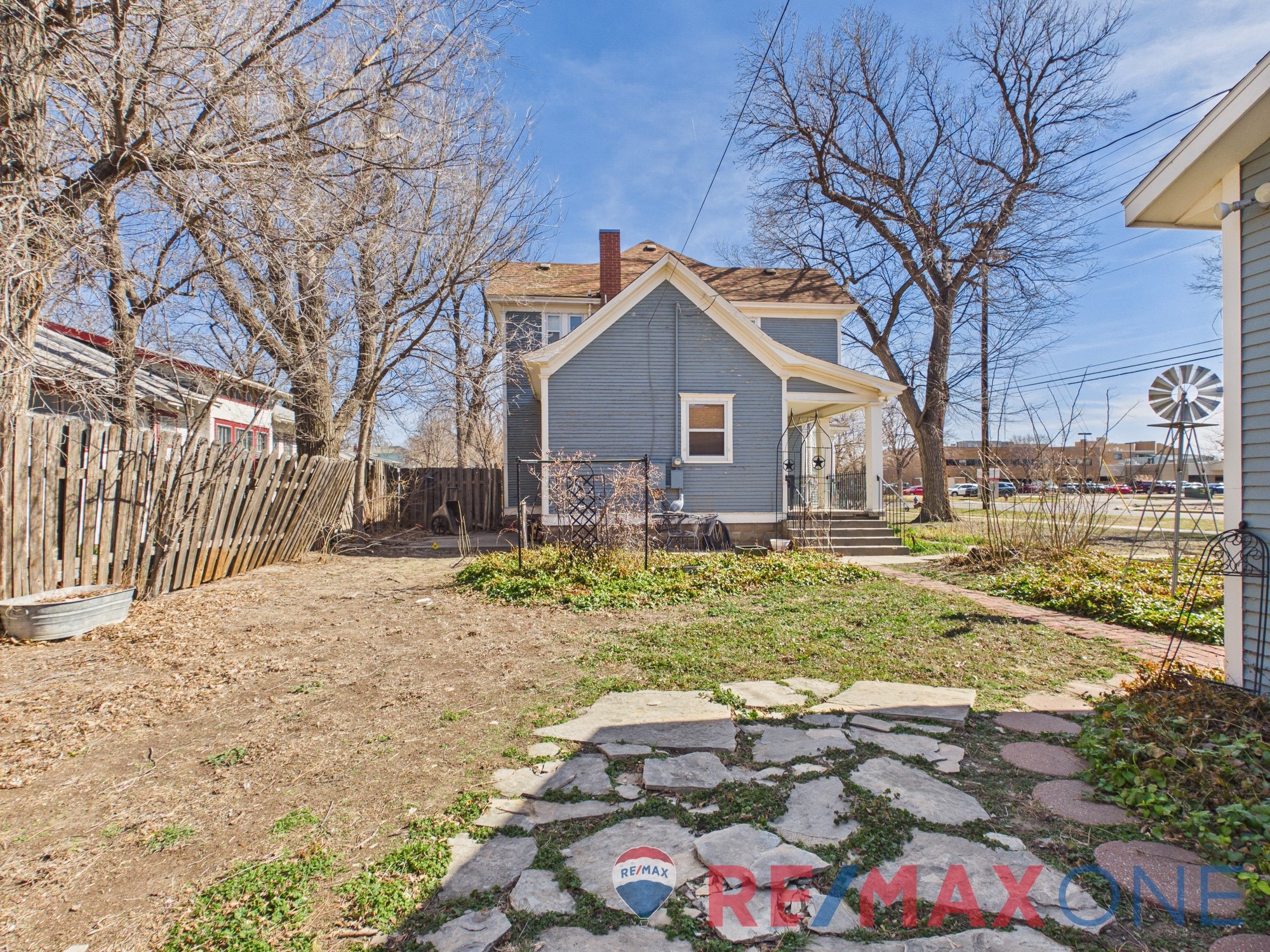 801 North 6th Street