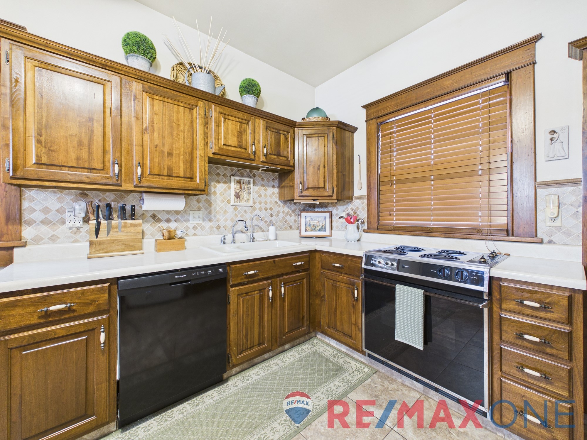 801 North 6th Street