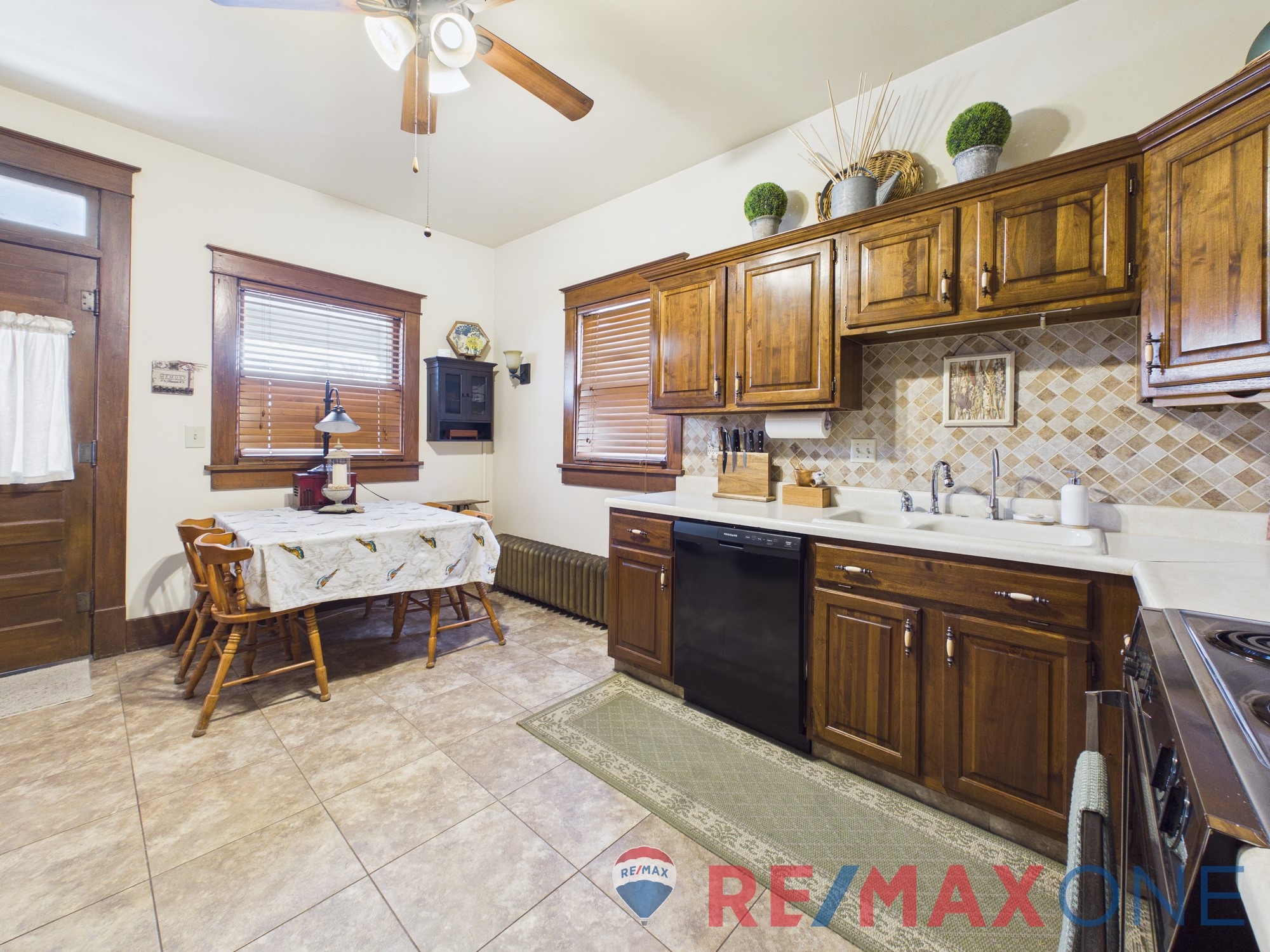 801 North 6th Street