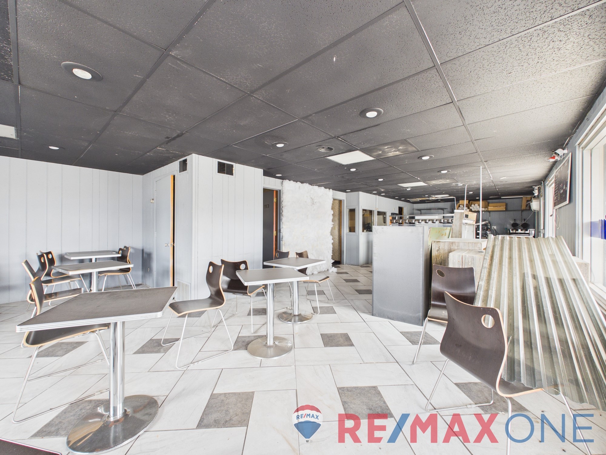 108 West Kansas Avenue