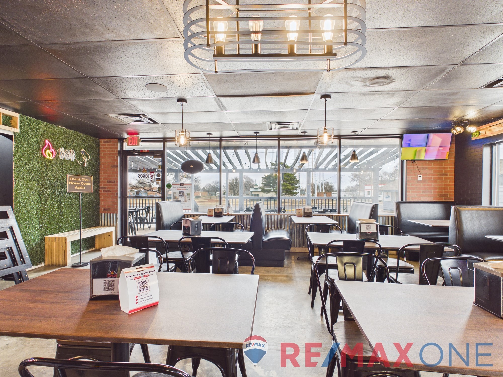 108 West Kansas Avenue