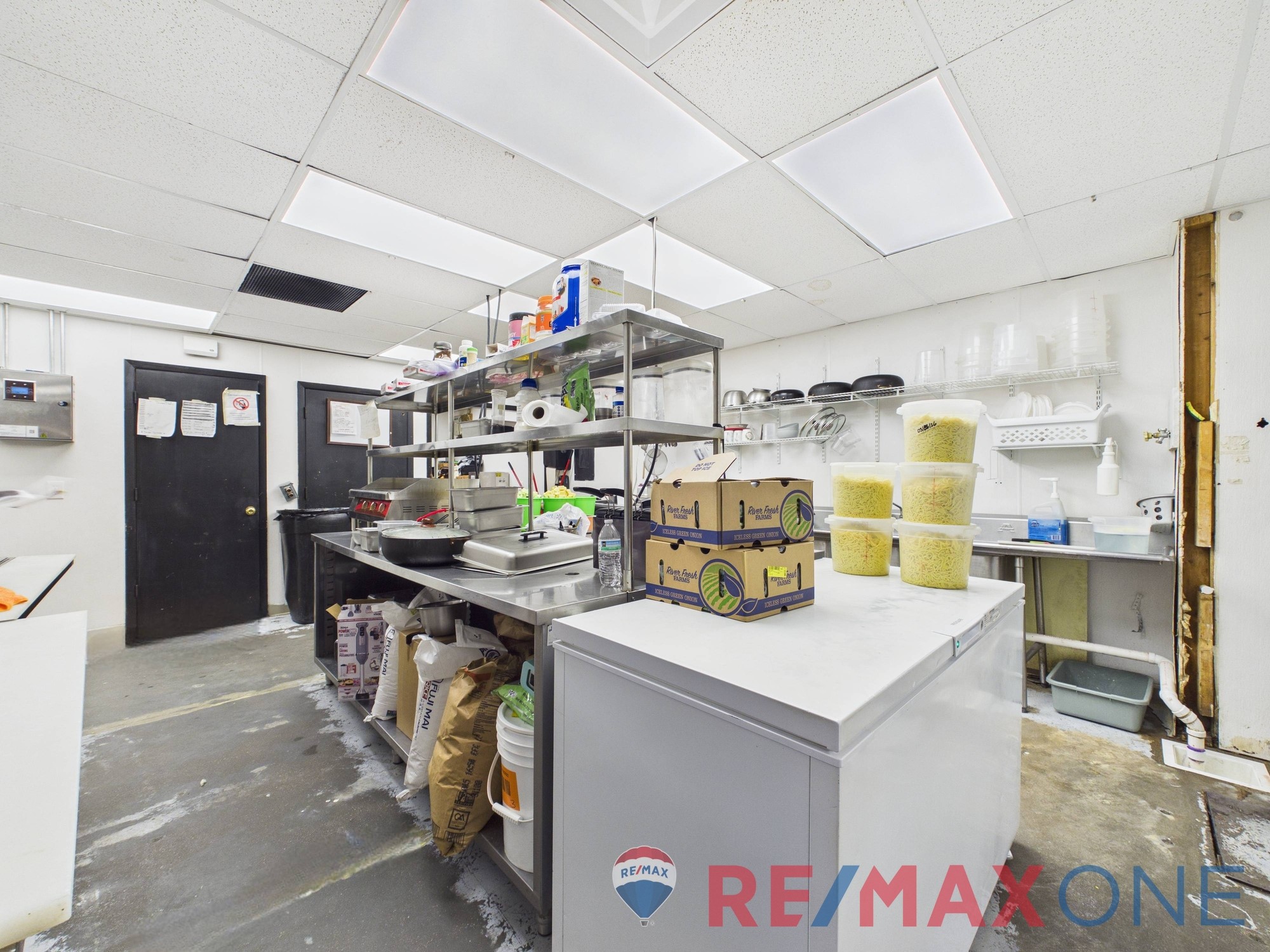 108 West Kansas Avenue