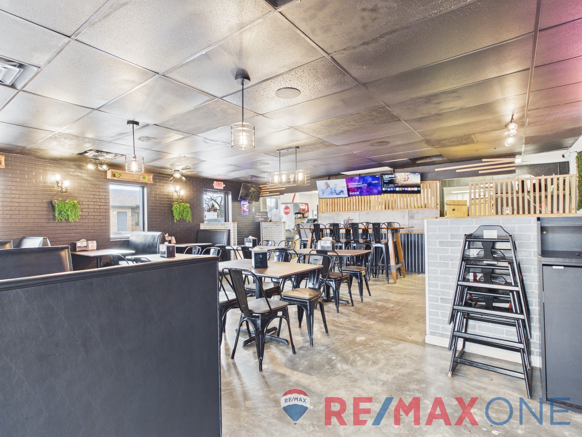 108 West Kansas Avenue