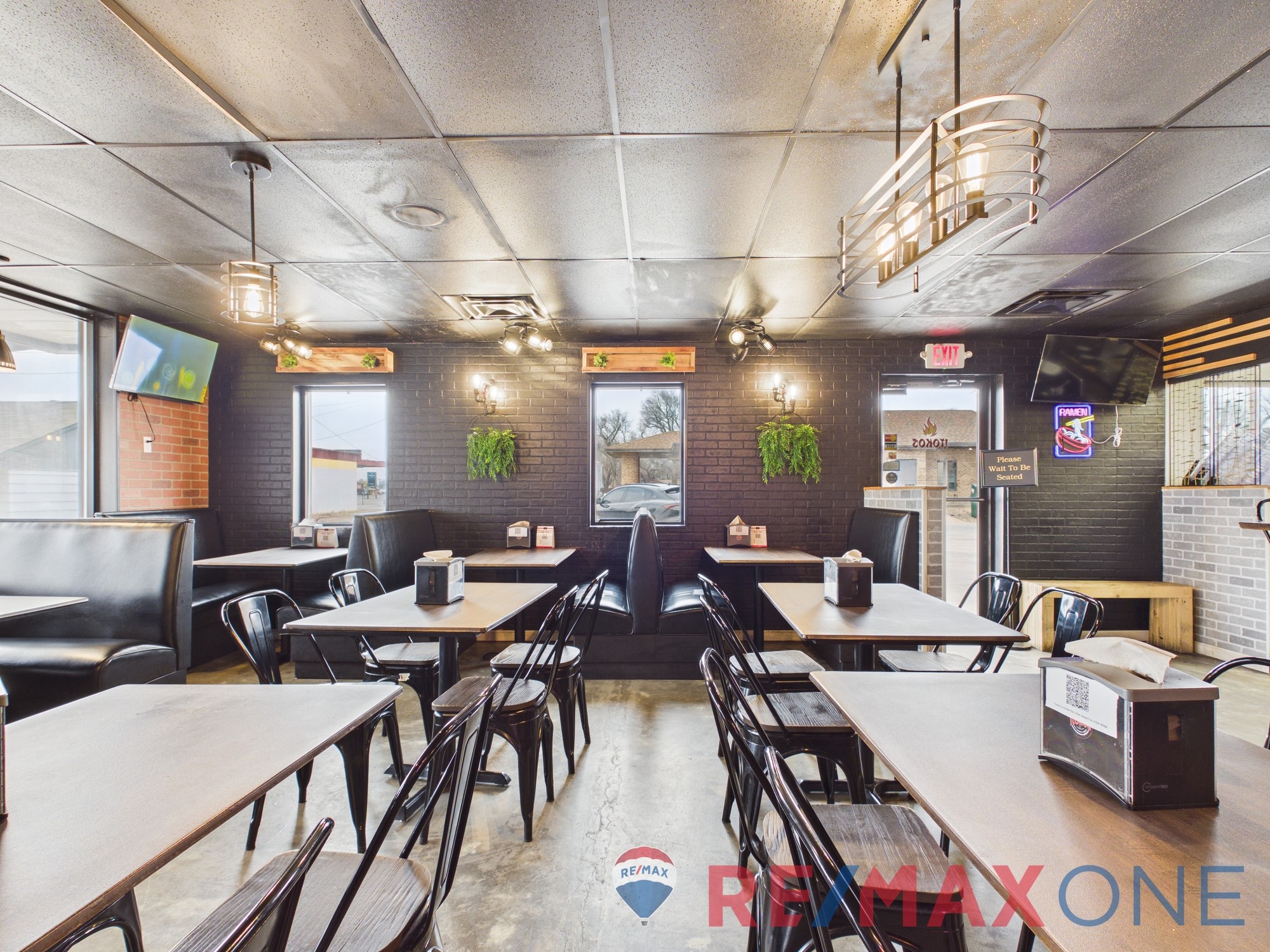 108 West Kansas Avenue