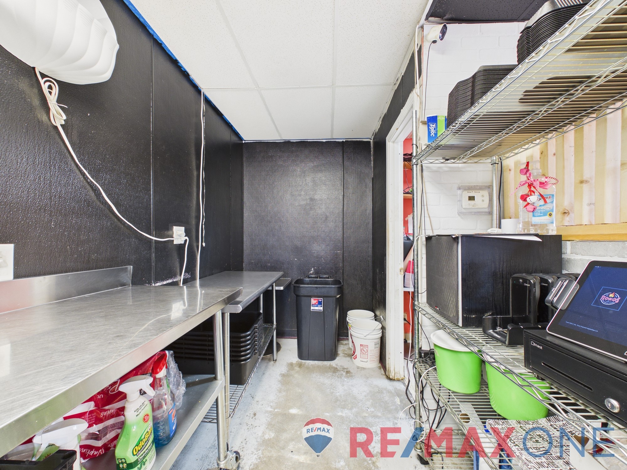 108 West Kansas Avenue