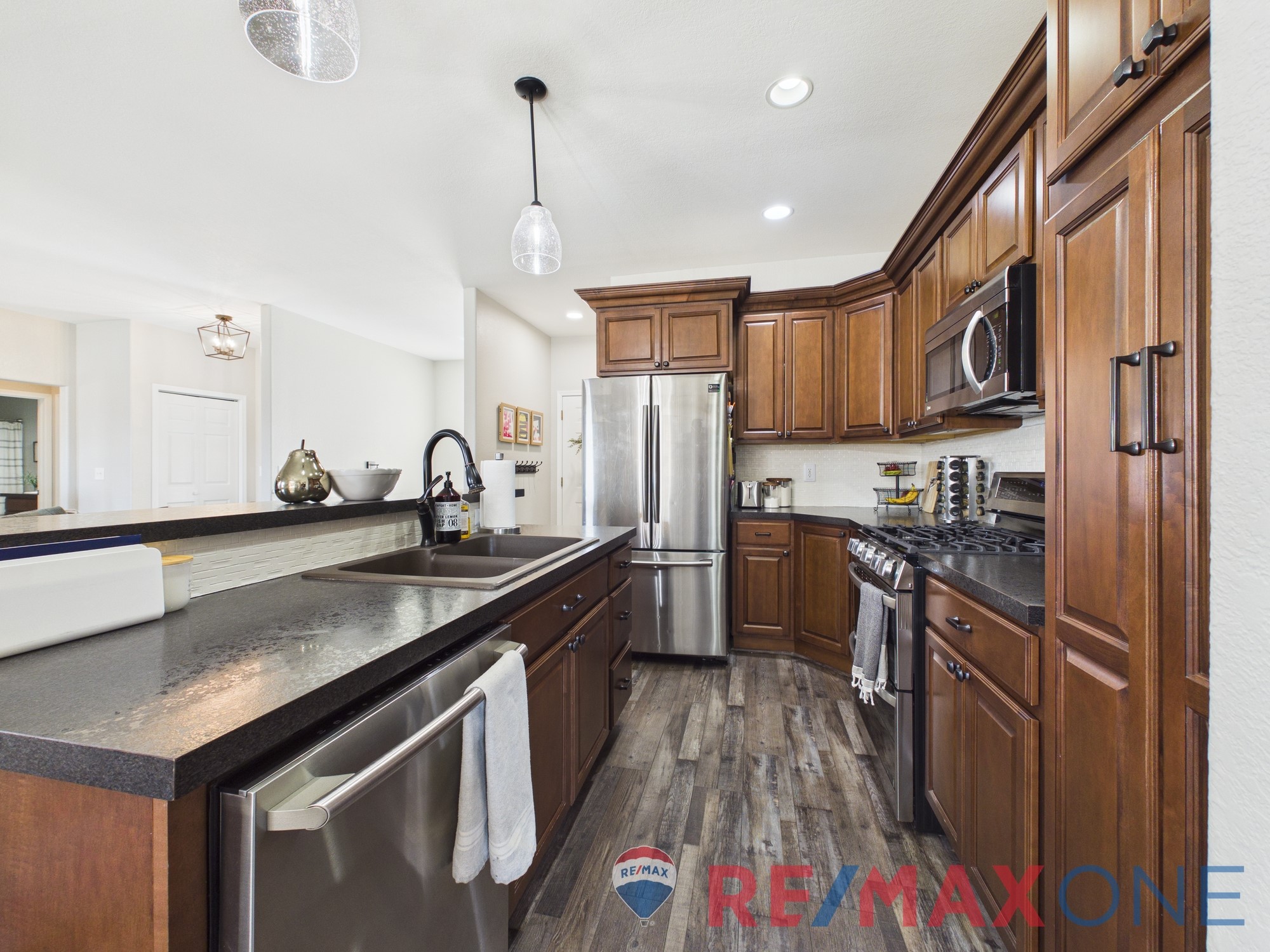 2107 Pioneer Road