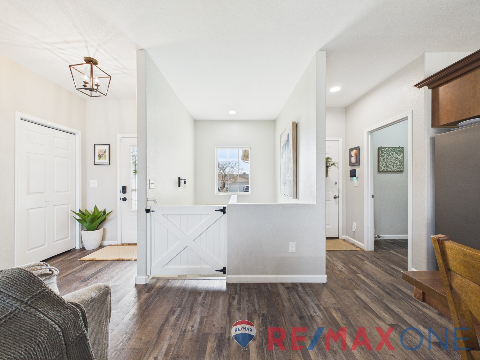 2107 Pioneer Road