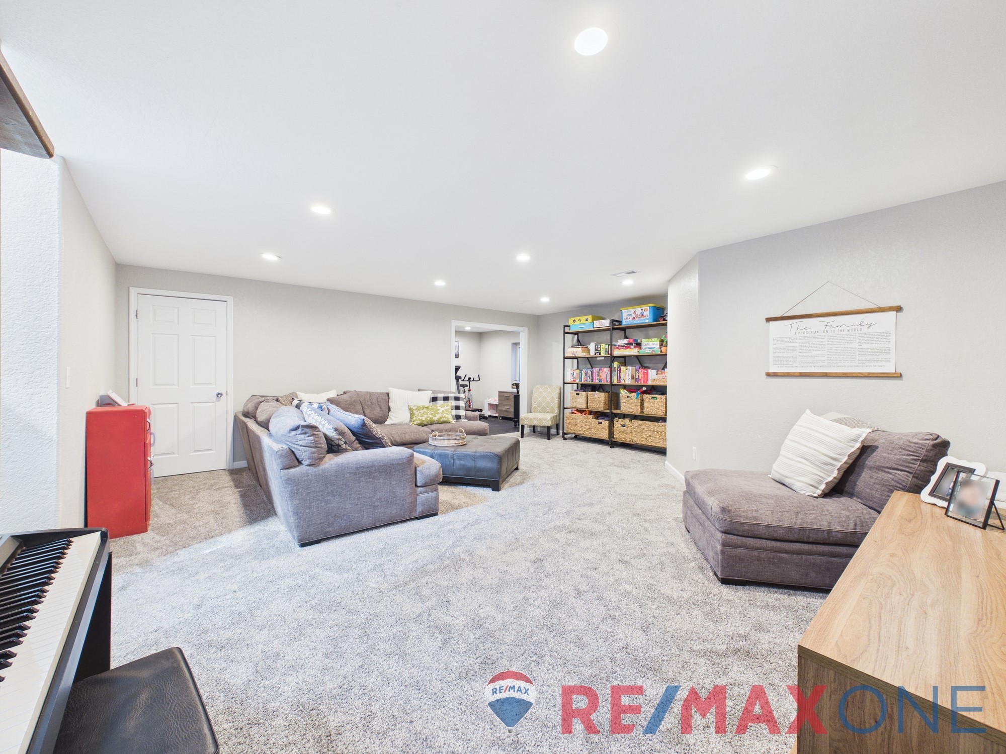 2107 Pioneer Road