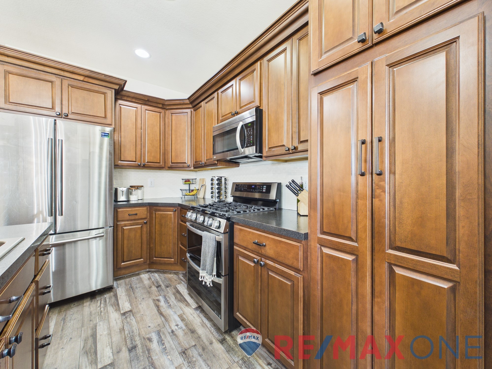 2107 Pioneer Road