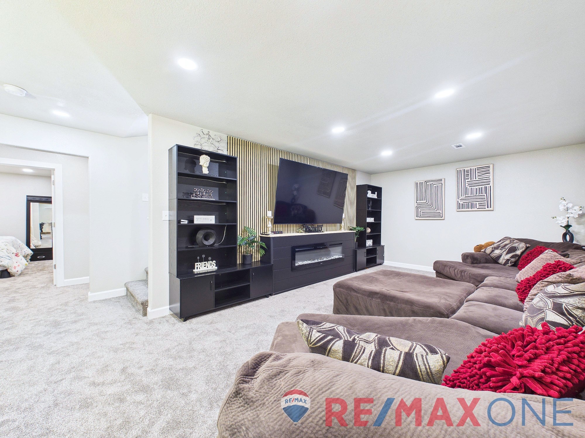4123 Hawthorne Way