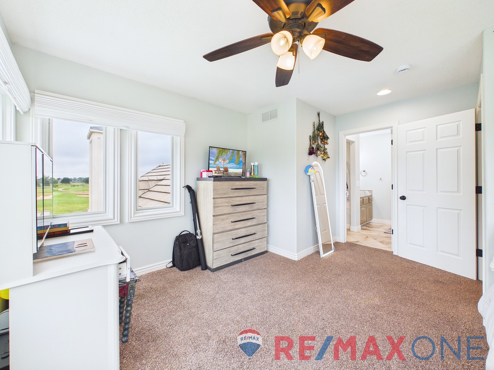 203 Grandview Circle