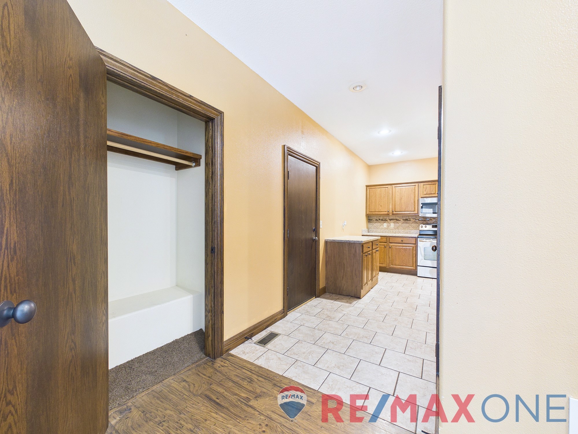 3316 Eagle Drive