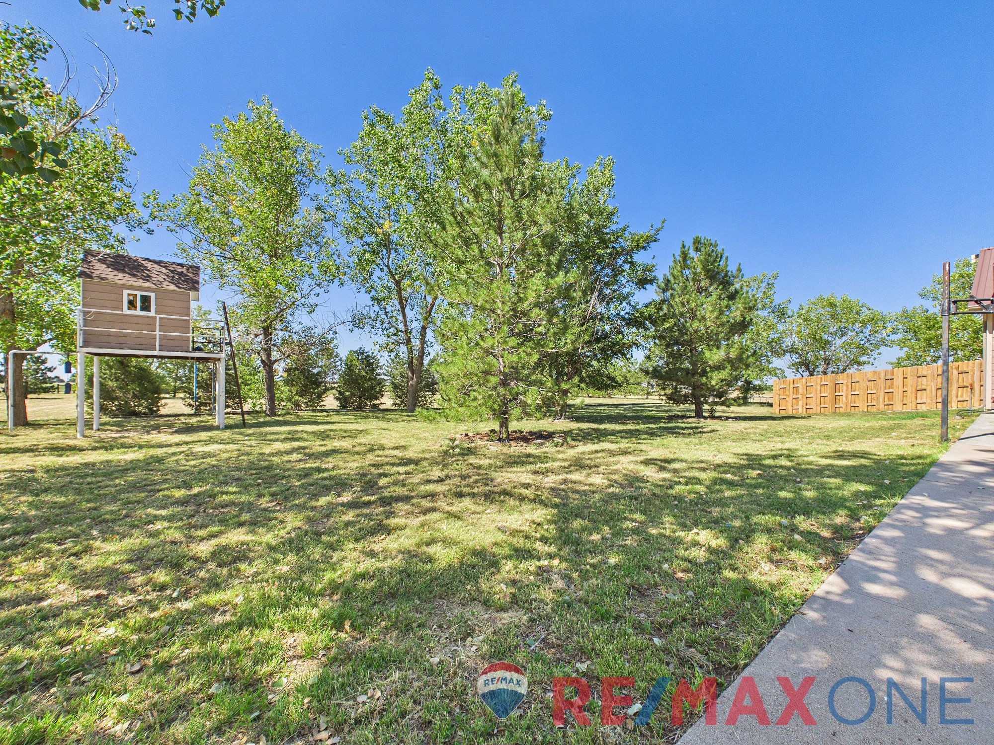 6600 East Weldon Road