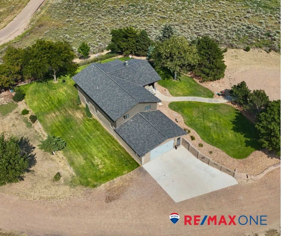 915 South Yucca Path