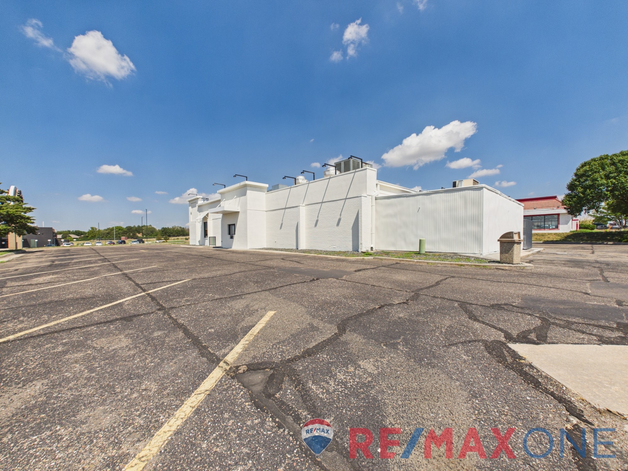 2208 East Kansas Avenue