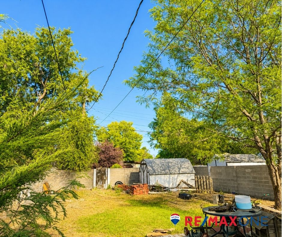 2204 North Main Street