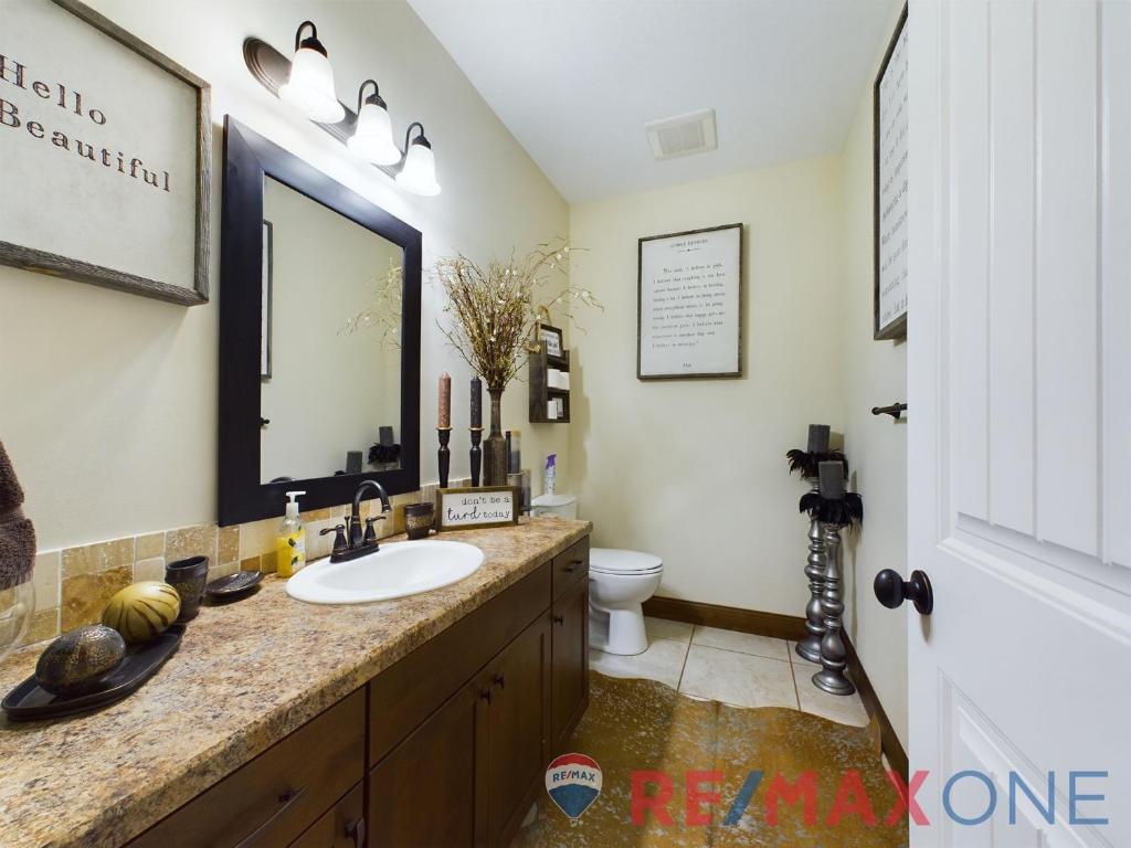 3306 Eagle Drive