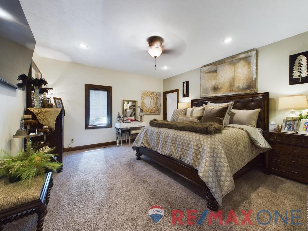 3306 Eagle Drive