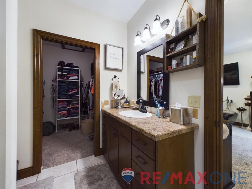 3306 Eagle Drive
