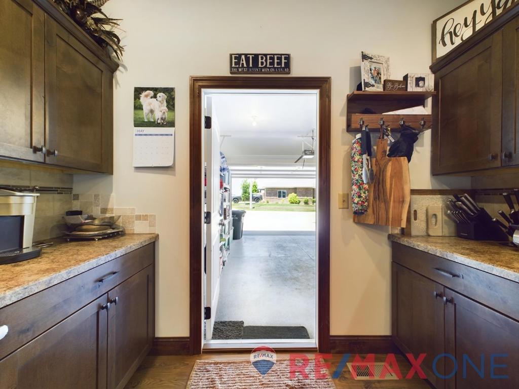 3306 Eagle Drive