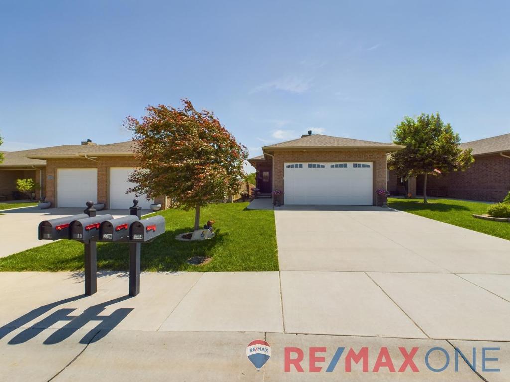 3306 Eagle Drive