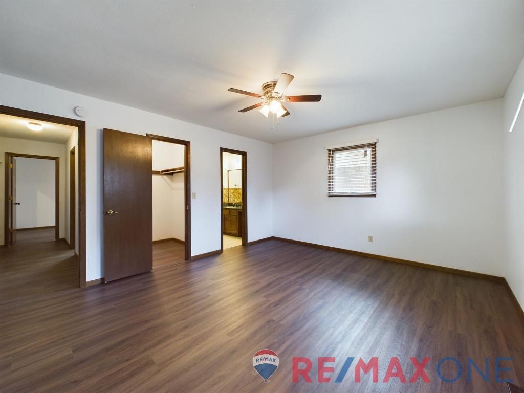 1011 Lamplighter Lane