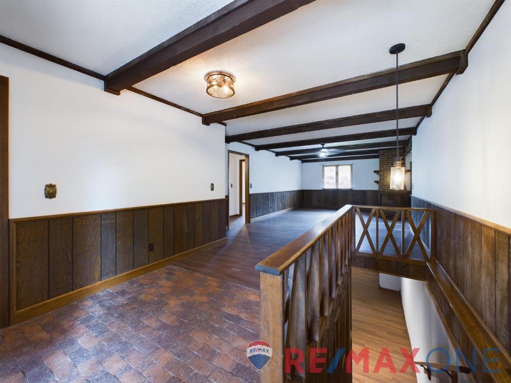 1011 Lamplighter Lane
