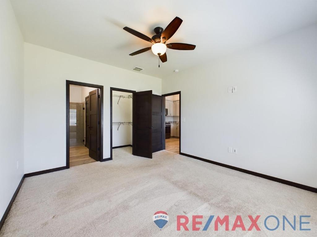 2280 Glenwood Drive