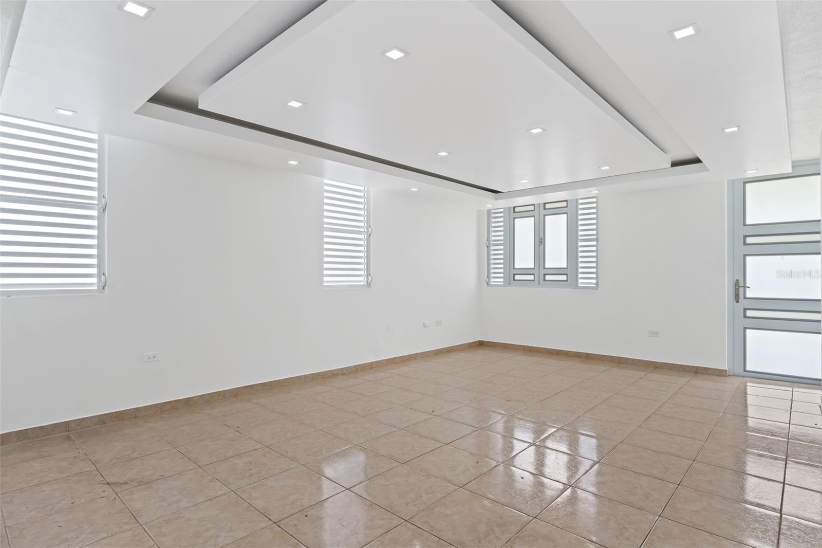 Almendro LOS COLOBOS PARK #AA27