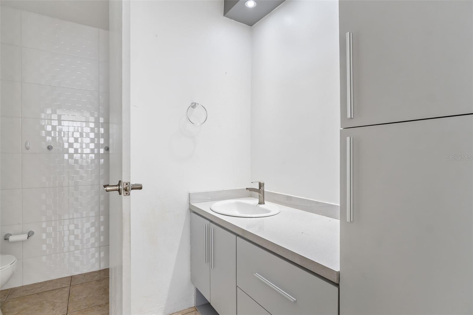 Almendro LOS COLOBOS PARK #AA27