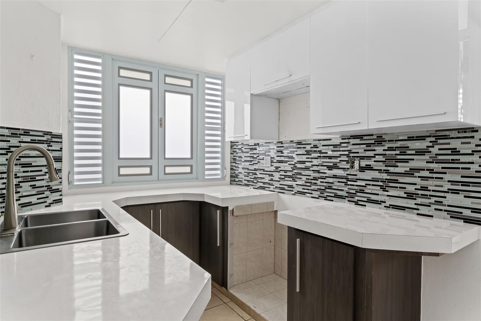 Almendro LOS COLOBOS PARK #AA27